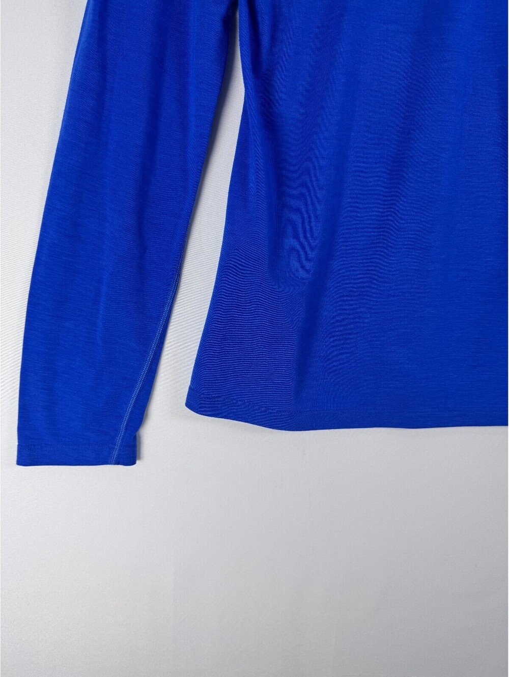 Paradox Merino Blend Quarter Zip Women's M Base Layer Hiking Outdoor Thumbholes - Picture 8 of 8